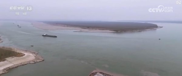 宝钜证券 内河航运建设“加速跑”：前五个月货运量超20亿吨 江海直达降本增效强活力_大皖新闻 | 安徽网