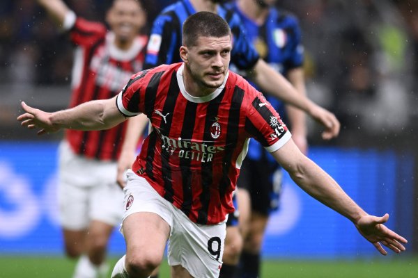 百盛证券 塞尔电台：西甲升班马奥维耶多有意免签前米兰前锋约维奇